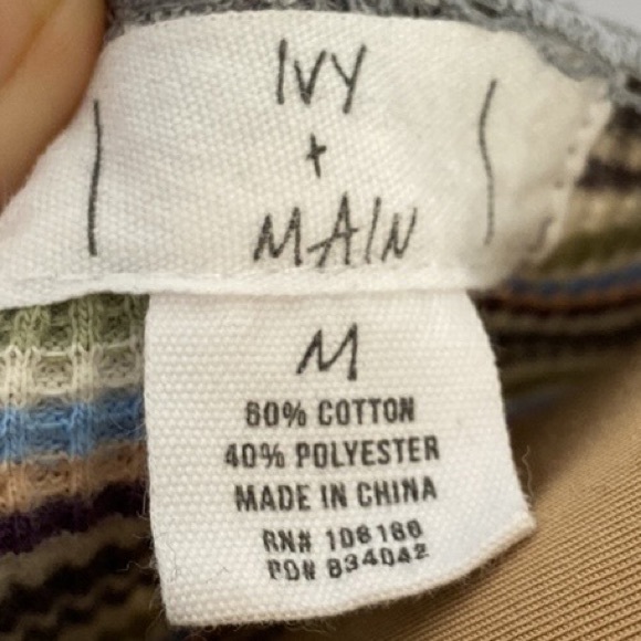 Ivy+Main Cropped Multi Striped Thermal Knit Long Sleeves Lace Neck Shirt Size S - Picture 9 of 10